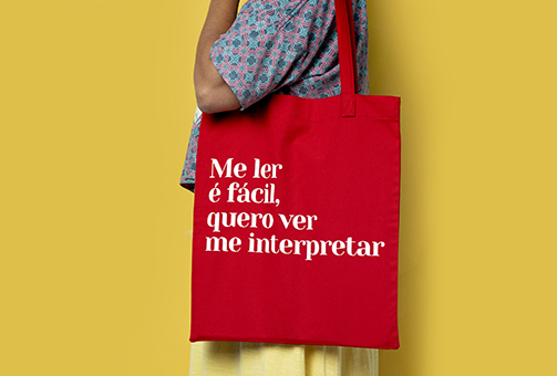 Sacola Vermelha Amora Me ler  fcil, quero ver me interpretar